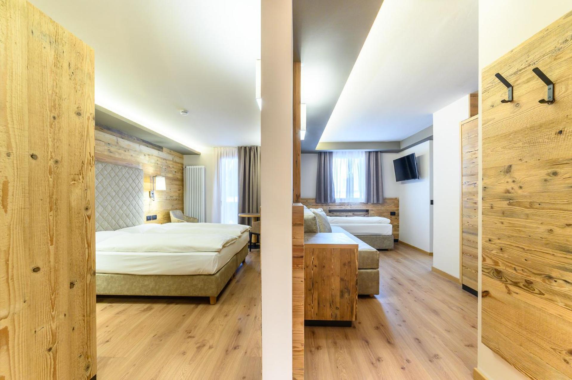Crozzon Hotel 4*